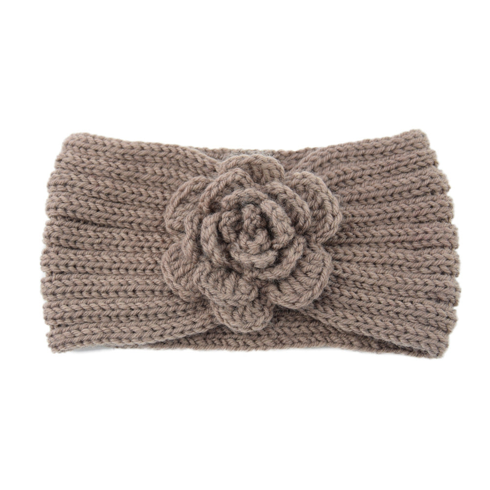 Camellia Knitted Wool Headband Movement